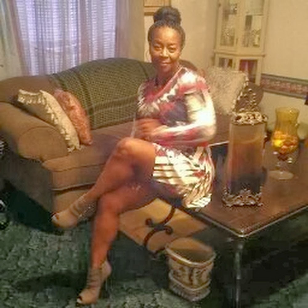 Meet your Posher, Bernadine